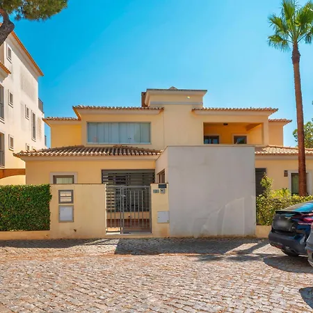 3 Quartos, Piscina, Ac, Garagem, Prestige For Willa