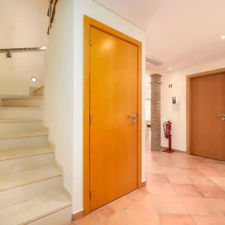 Willa 3 Quartos, Piscina, Ac, Garagem, Prestige For