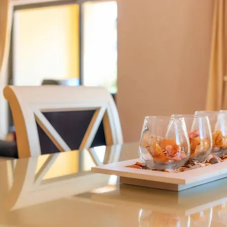 3 Quartos, Piscina, Ac, Garagem, Prestige For Willa *